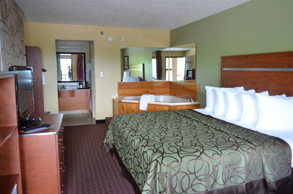 Baymont By Wyndham Pigeon Forge Near Island Drive Hotell Exteriör bild